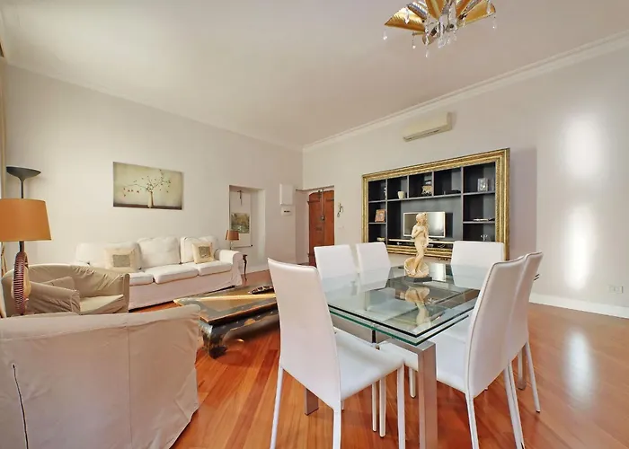 Apartment Capocci By Halldis Rom